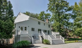 31 Gloria Dr, Allendale, NJ 07401