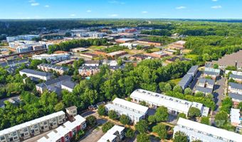 923 Warren Burgess Ln, Charlotte, NC 28205