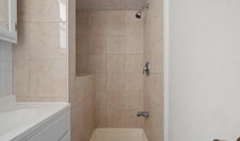 365 BROADWAY 4, Bayonne, NJ 07002
