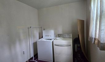 18739 Midland Trl, Ansted, WV 25812