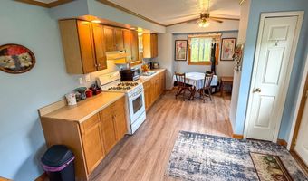 284 Cross Rd, Bradford, VT 05033