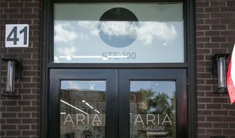 535 Rose Garden Ln, Alpharetta, GA 30009