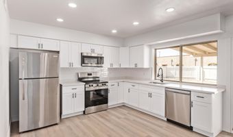 816 E SAGUARO St, Casa Grande, AZ 85122