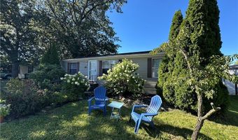 60 Flamingo Ave, Amherst, OH 44001