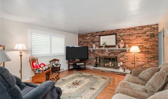 494 Angela Dr, Aliquippa, PA 15001