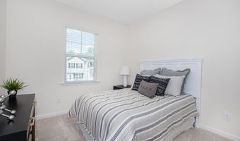 2218 Red Knot Ln, Apex, NC 27502