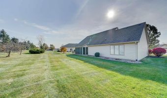 1908 Bent Tree Ct, Auburn, IN 46706