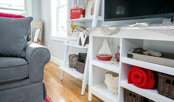 107 Orchard Ave, Middletown, RI 02842