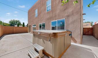 2104 San Venito Rd NW, Albuquerque, NM 87104
