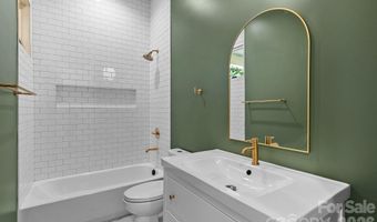 35 Grindstaff Dr, Asheville, NC 28803