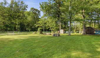 141 Hop River Rd, Coventry, CT 06238