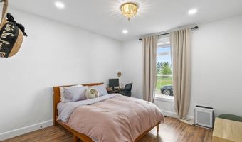 161 Snake River Dr, American Falls, ID 83211