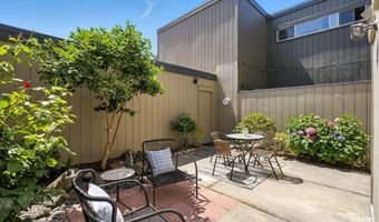 1038 Melrose Ave, Alameda, CA 94502
