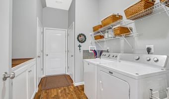 15 Woodchuck Dr, Barnegat, NJ 08005