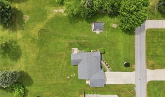 4122 Denise Dr, Ashtabula, OH 44004
