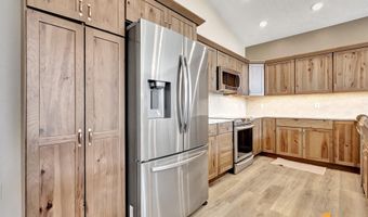 13790 W Airigin Dr, Big Lake, AK 99652