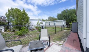 971 Laurel Cir, Barefoot Bay, FL 32976