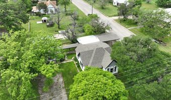 716 N Mesquite St, Hico, TX 76457