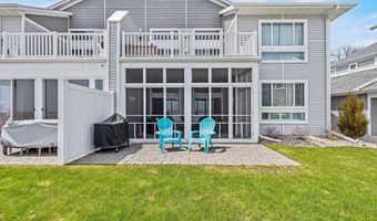 2614 LAKE St, Algoma, WI 54201