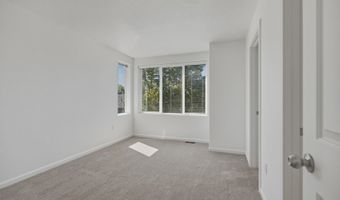 14771 SW BEARD Rd 104, Beaverton, OR 97007