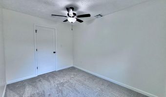 1120 16th St, Aurora, NE 68818