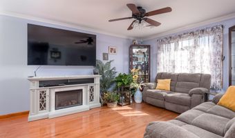 1977 Sun Valley Dr, Blakeslee, PA 18610