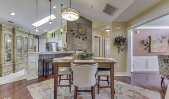 7386 Lake Lakota Pl, Indianapolis, IN 46217