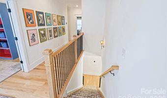3224 E Ford Rd, Charlotte, NC 28205