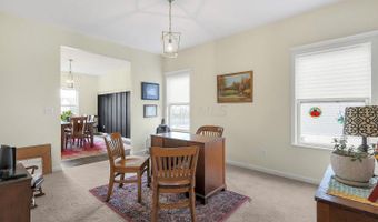 20 Thoreau Dr, Ashville, OH 43103