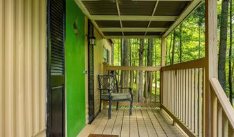 5203 Howardsville Rd, Apison, TN 37302