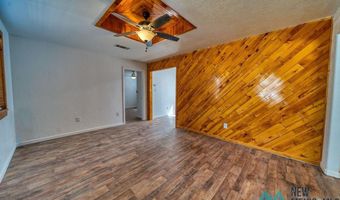 1403 A W Fox St, Carlsbad, NM 88220