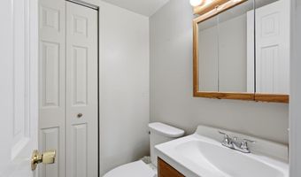 1701 SARATOGA Ct, Allentown, PA 18104