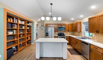 20753 Will Scarlet Ln, Bend, OR 97702
