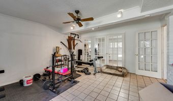 1105 Crescent Dr, Andrews, TX 79714