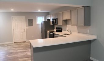 9 Goodhill Rd 103, Bethel, CT 06801