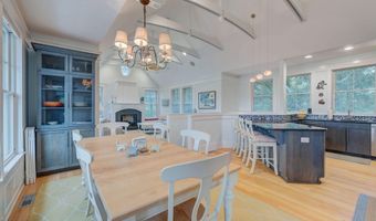 28 Sabal Palm Trl, Bald Head Island, NC 28461