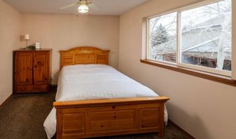 3023 NE Lansing Ct, Bend, OR 97701