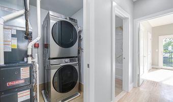 88 W 20TH St 2, Bayonne, NJ 07002
