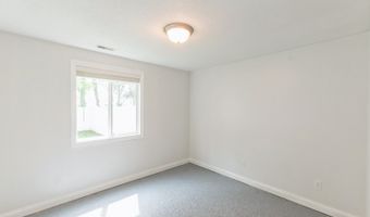 2227 4th Ave SE, Altoona, IA 50009