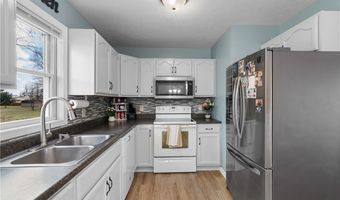 43 S Cochran St, Dalton, OH 44618