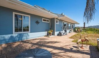 772 Rainbow Crest Rd, Fallbrook, CA 92028