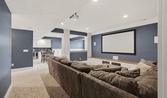 5587 Deer Hollow Rd, Auburn, IN 46706