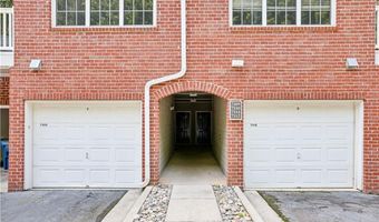 7110 Woodland Ln, Alpharetta, GA 30009