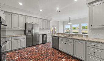 1305 Laurence Dr, Heath, TX 75032