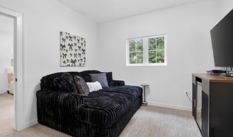 810 Caddo Dr, Benton, AR 72019