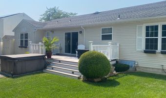 16 Cove St, Barnegat, NJ 08005