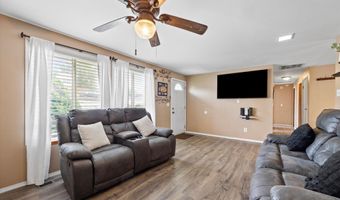 1103 Christopher Ln, Benton City, WA 99320