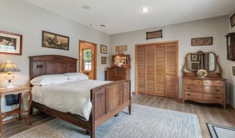 512 River Dr, Clark Fork, ID 83811
