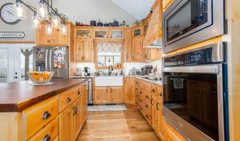 16032 Farm Road 1212, Aurora, MO 65605