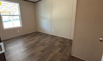 412 Lake Dr, Albany, KY 42602